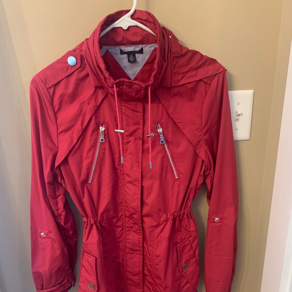 Tommy Hilfiger light coat size small